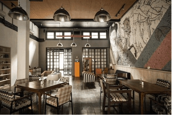 Historia Food and Bar Cafe