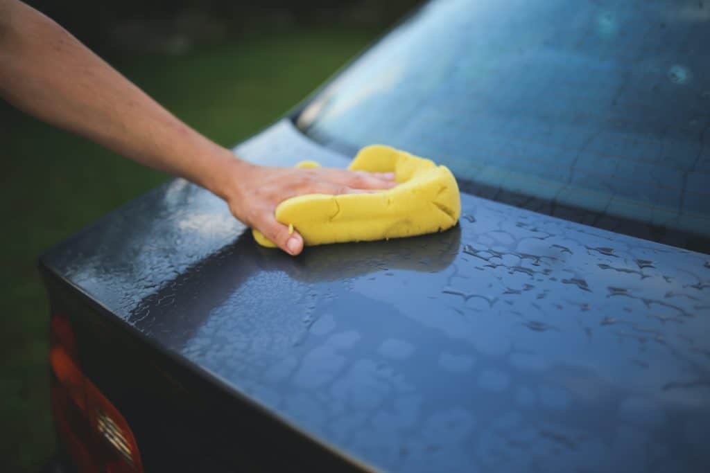 mencuci mobil tanpa sabun