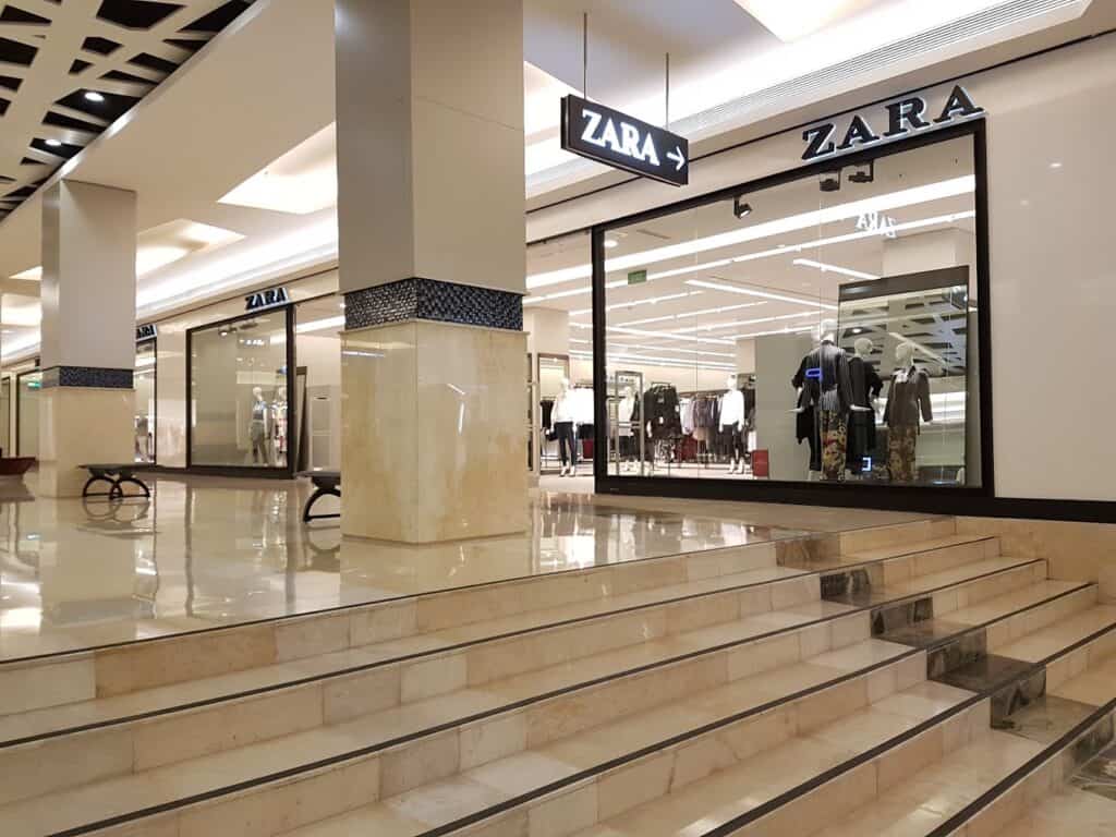 Zara outlet mall kota kasablanka 