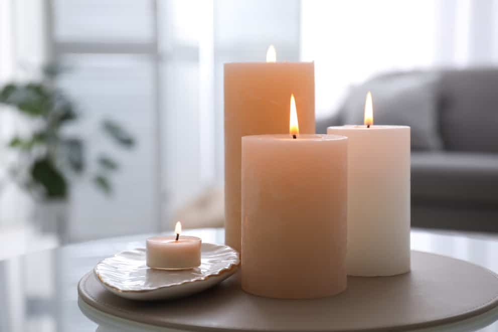 Lilin Aromaterapi yang mambu memberi manfaat bagi kesehatan.