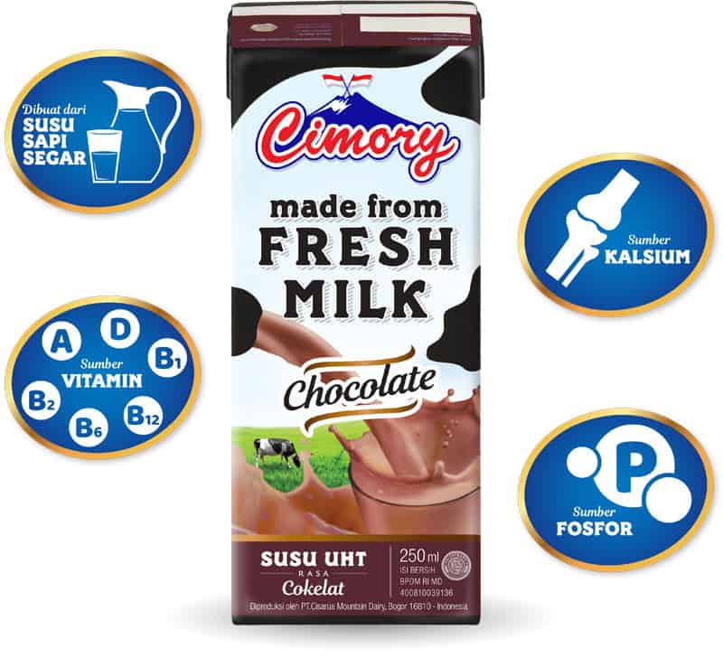 Susu UHT Cimory rasa chocolate dengan kemasan kotaknya.