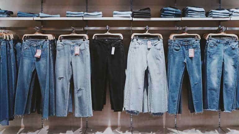 Jenis Celana Denim - ilustrasi Celana jeans