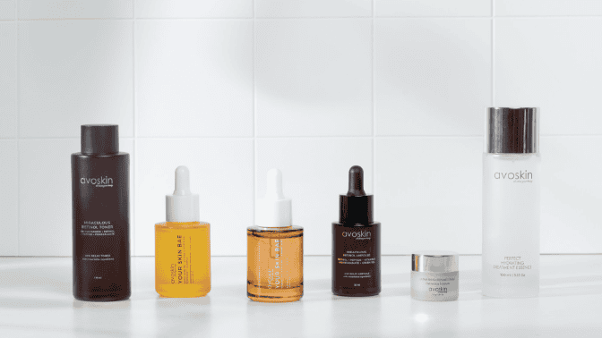 A series of different Avoskin products lined up signifying the proper skincare steps to take for beginners
